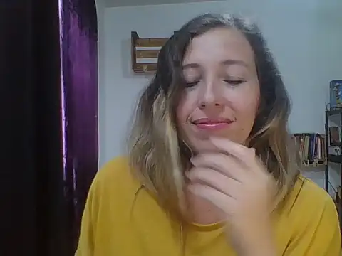 charlott ponce online show from October 10, 2025, 6:31 pm