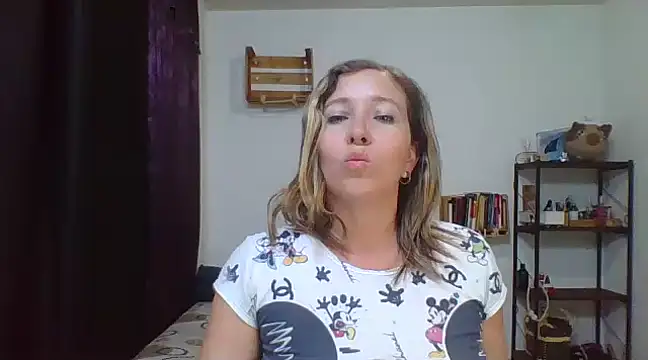 charlott ponce online show from March 20, 2025, 1:46 am