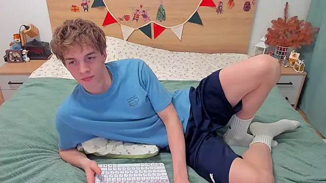 Fandi 777 online show from January 15, 2026, 2:42 pm