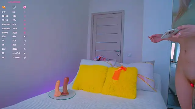 Nika Bloom online show from March 30, 2026, 10:39 am