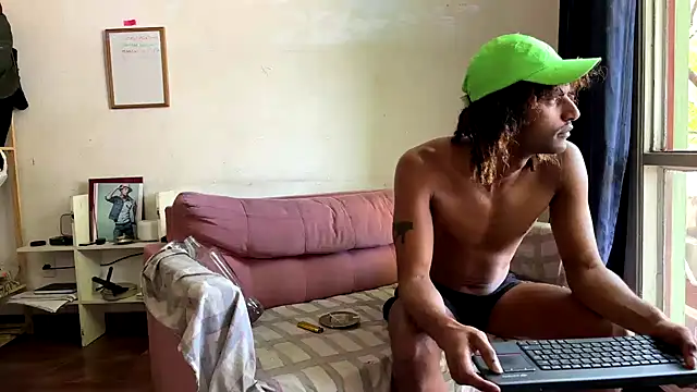 Snapshot of gerson173Hugo chatting on January 11, 2026, 12:23 pm gerson173Hugo online show from January 11, 2026, 12:23 pm