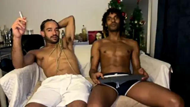 Snapshot of gerson173Hugo chatting on December 21, 2025, 1:30 am gerson173Hugo online show from December 21, 2025, 1:30 am