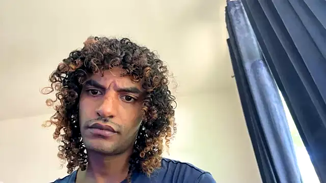 Snapshot of gerson173Hugo chatting on February 6, 2026, 12:12 pm gerson173Hugo online show from February 6, 2026, 12:12 pm