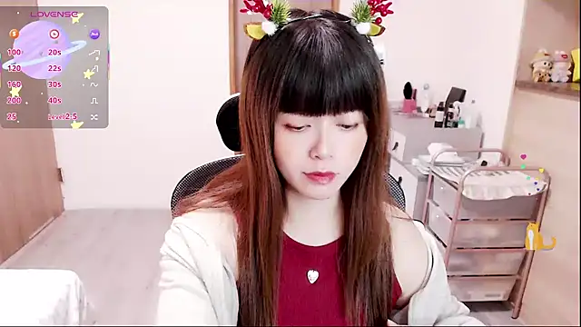 Snapshot of a0513 chatting on December 22, 2025, 3:12 pm a0513 online show from December 22, 2025, 3:12 pm