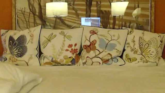 Snapshot of Lina_li888 chatting on November 17, 2025, 1:26 pm Lina li888 online show from November 17, 2025, 1:26 pm