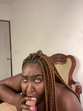 emilyrojas online show from September 13, 2025, 12:05 pm