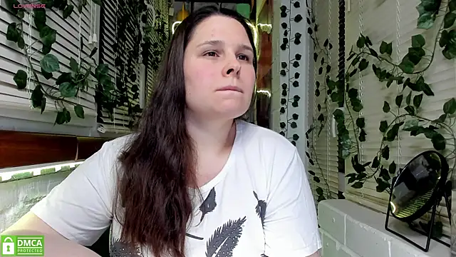 Snapshot of Candys_booty chatting on March 12, 2025, 9:56 pm Candys booty online show from March 12, 2025, 9:56 pm