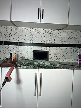 Bella045 online show from April 7, 2026, 2:19 pm