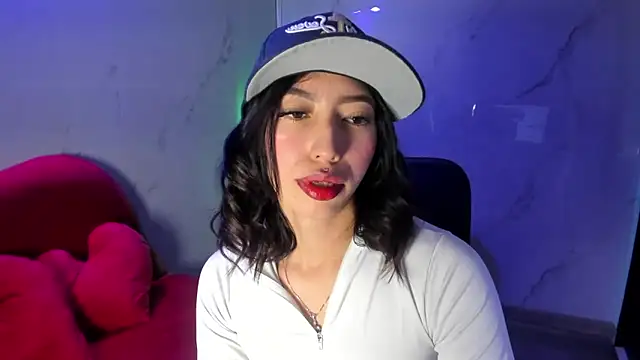 LilithCooperr  online show from October 25, 2025, 4:51 pm