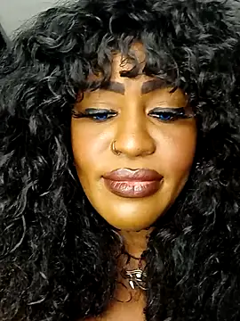 AmazonianMistress online show from December 4, 2025, 6:07 pm