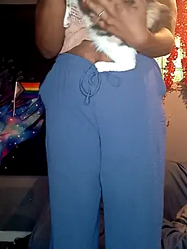 AmazonianMistress online show from September 22, 2025, 4:24 pm