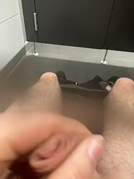 Snapshot of Drummer112 chatting on February 11, 2026, 9:20 am Drummer112 online show from February 11, 2026, 9:20 am