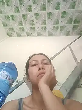 2HotAsain4u online show from February 20, 2025, 1:03 am