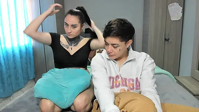 Snapshot of steban_and_kim chatting on January 18, 2025, 6:43 pm steban and kim online show from January 18, 2025, 6:43 pm