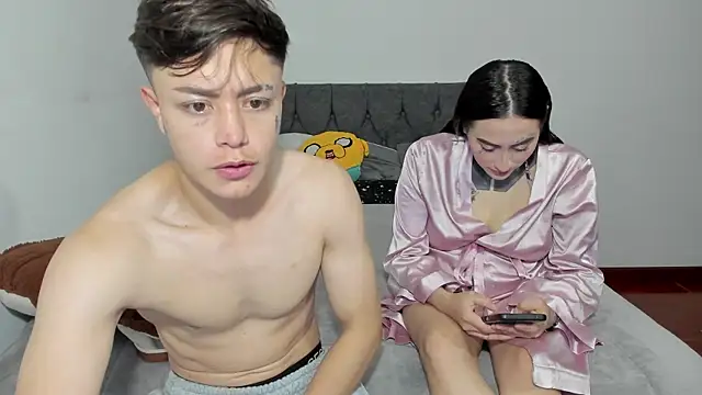 Snapshot of steban_and_kim chatting on November 16, 2025, 10:13 pm steban and kim online show from November 16, 2025, 10:13 pm