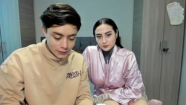 Snapshot of steban_and_kim chatting on January 29, 2025, 9:07 pm steban and kim online show from January 29, 2025, 9:07 pm