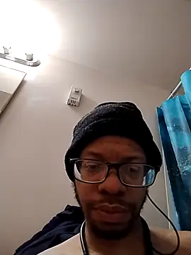 Snapshot of MasterKazumi chatting on December 3, 2025, 1:28 am MasterKazumi online show from December 3, 2025, 1:28 am