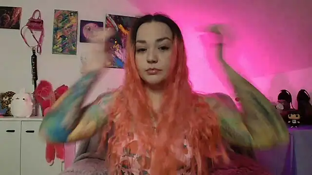 PinkHurricaneOfficial online show from November 2, 2025, 6:46 pm