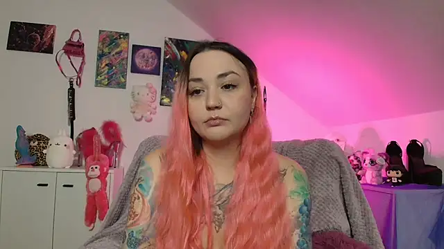 PinkHurricaneOfficial online show from October 26, 2025, 4:29 pm