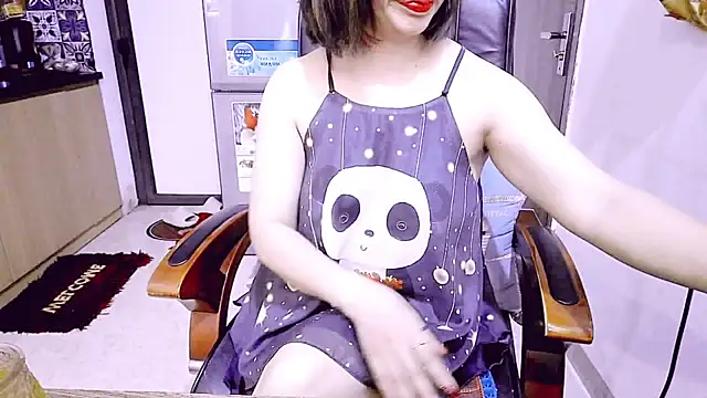 Miu-Le online show from April 19, 2026, 9:32 am