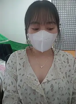 Kajisu 26 online show from October 13, 2025, 8:05 am