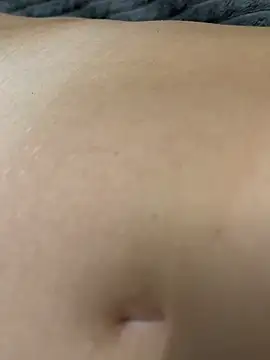 Snapshot of lovelly_molly chatting on October 28, 2025, 3:44 pm lovelly molly online show from October 28, 2025, 3:44 pm