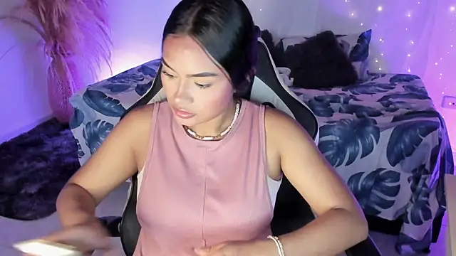 Riana Kean online show from March 30, 2026, 2:40 pm