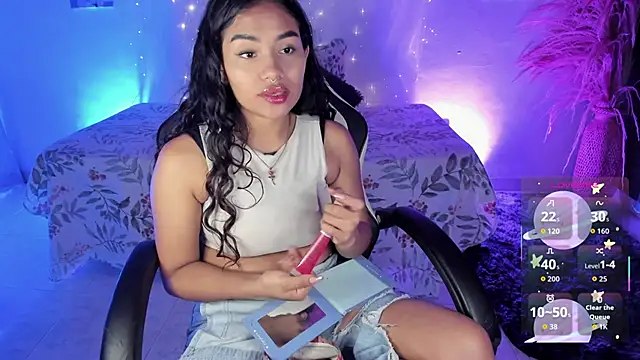 Snapshot of Riana_Kean chatting on November 25, 2025, 3:18 am Riana Kean online show from November 25, 2025, 3:18 am