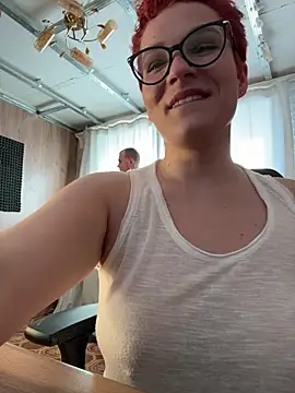 MrMrsRight online show from March 5, 2026, 9:50 am