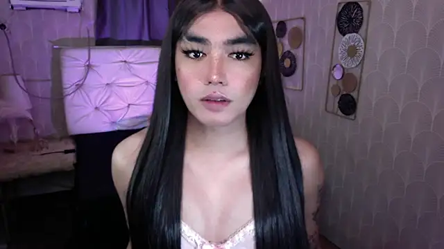 M1ssJadeS0 online show from November 2, 2025, 4:56 pm