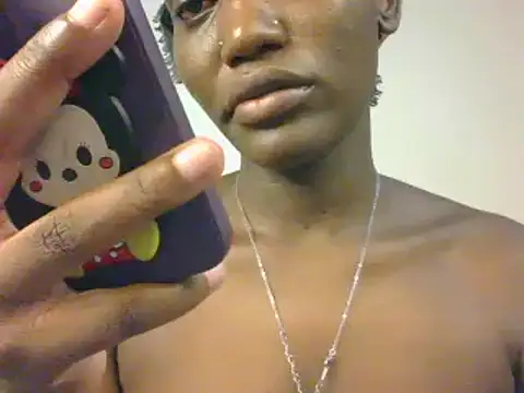 Cutie pumpkin  online show from January 13, 2026, 4:00 pm