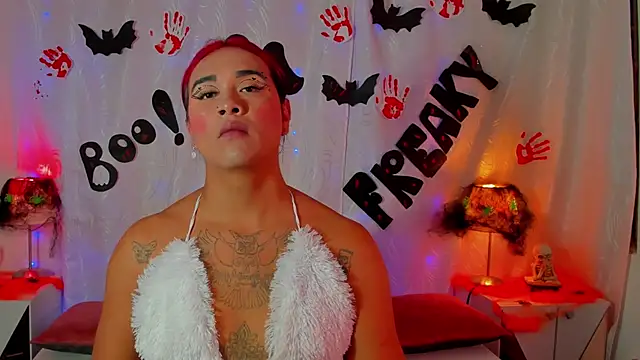 CristalSofiaHOT online show from October 8, 2025, 1:12 pm