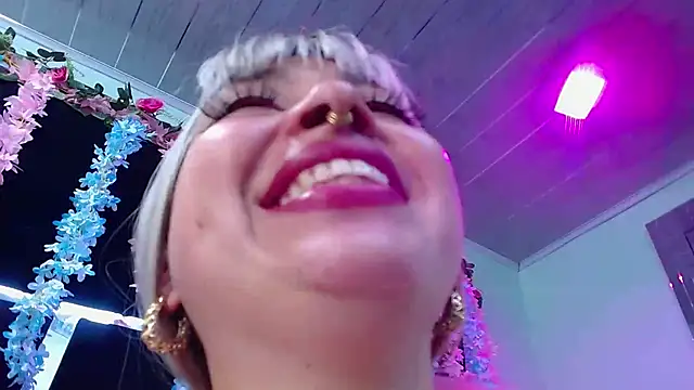 Cocoo Nuth online show from March 23, 2025, 5:54 am