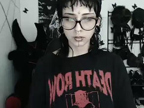 n0sferatus   online show from March 8, 2026, 3:10 am