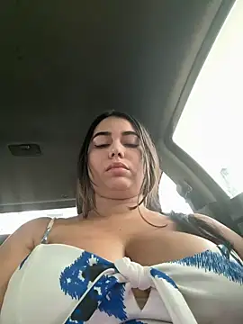 Snapshot of Tara__Sexy chatting on November 24, 2025, 4:40 pm Tara Sexy online show from November 24, 2025, 4:40 pm