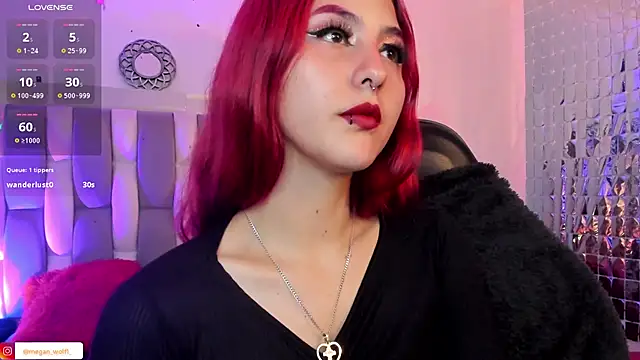 Snapshot of Megan_wolf1_ chatting on January 31, 2025, 7:29 am Megan wolf1  online show from January 31, 2025, 7:29 am