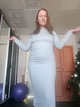 Snapshot of Evelina_cute chatting on February 18, 2026, 9:28 am Evelina cute online show from February 18, 2026, 9:28 am