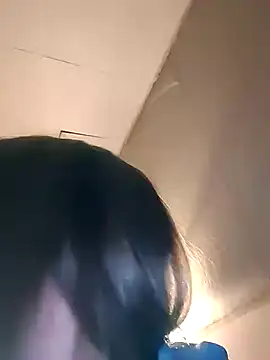 Evelina cute online show from March 16, 2026, 9:28 pm