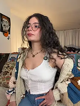 Snapshot of Antoniart_ chatting on February 27, 2026, 4:23 am Antoniart online show from February 27, 2026, 4:23 am