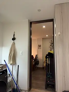 Antoniart  online show from March 23, 2026, 2:33 am