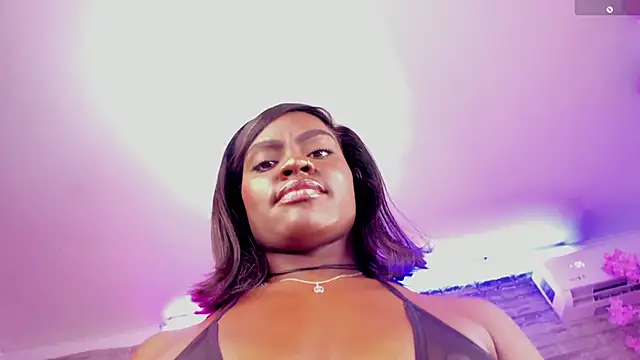 IsabellaBromsS online show from March 18, 2025, 12:40 am