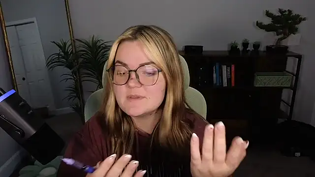 Snapshot of rodeobrii chatting on September 17, 2025, 3:08 am rodeobrii online show from September 17, 2025, 3:08 am