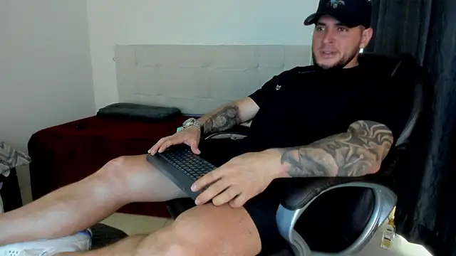 Teilor Creed online show from February 25, 2026, 7:47 pm