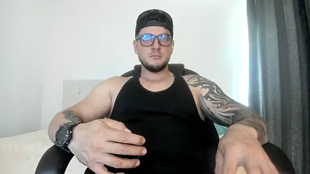 Teilor Creed online show from October 3, 2025, 7:15 pm