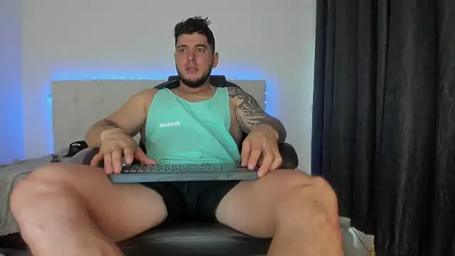 Teilor Creed online show from February 19, 2026, 10:51 pm