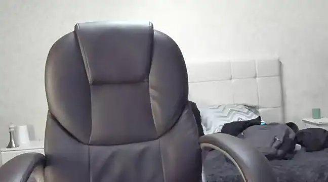 Teilor Creed online show from March 20, 2025, 7:46 pm