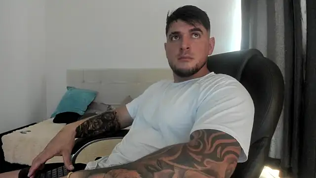 Teilor Creed online show from September 30, 2025, 8:15 pm