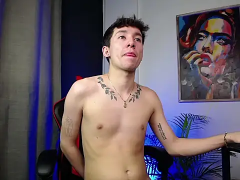 Snapshot of SebasstianGrand chatting on February 22, 2025, 3:01 am SebasstianGrand online show from February 22, 2025, 3:01 am