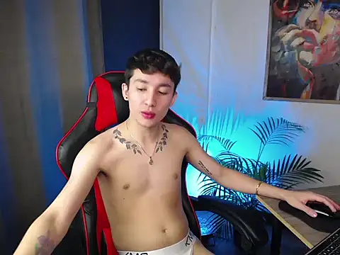 Snapshot of SebasstianGrand chatting on February 14, 2025, 1:34 am SebasstianGrand online show from February 14, 2025, 1:34 am