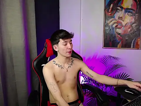 Snapshot of SebasstianGrand chatting on March 6, 2025, 11:31 pm SebasstianGrand online show from March 6, 2025, 11:31 pm